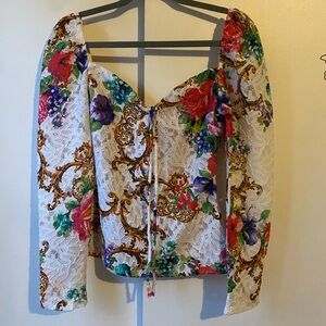 Venus Flower Blouse Tight Too Long Sleeve
You Lace Size Small Sexy Puff Sleeve